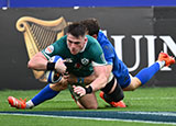 Dan Sheehan scores a try for Ireland against Italy During 2025 Six Nations