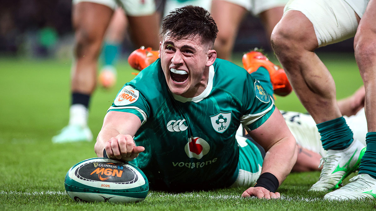 Dan Sheehan scores a try for Ireland v England during 2025 Six Nations