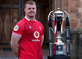 Dewi Lake with the Six Nations trophy at the 2026 launch