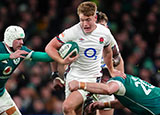 Fin Smith in action for England against Ireland during 2025 Six Nations