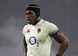 Maro Itoje playing for England