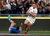 Sam Simmonds races clear to score England's fourth try against Italy