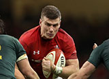 Scott Williams in action for Wales during 2017 autumn internationals